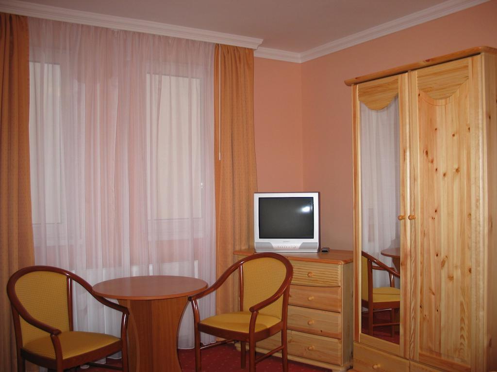 Hotel Jazmin Panzio Hajdúszoboszló Pokoj fotografie