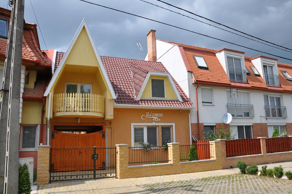 Hotel Jazmin Panzio Hajdúszoboszló Exteriér fotografie